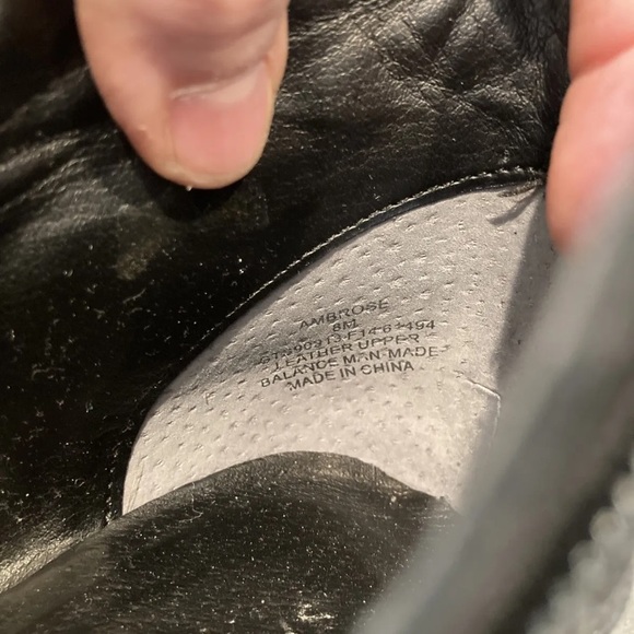 Woman’s Sperry Top-Sider black leather ankle boots size 8 - Picture 11 of 11